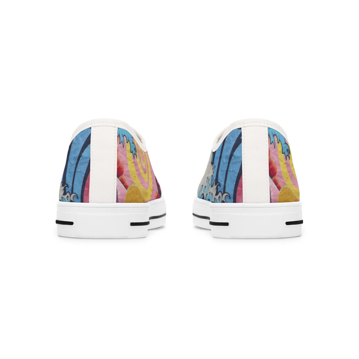 Urban Graffiti Art Pattern Women’s Low Top Canvas Sneakers