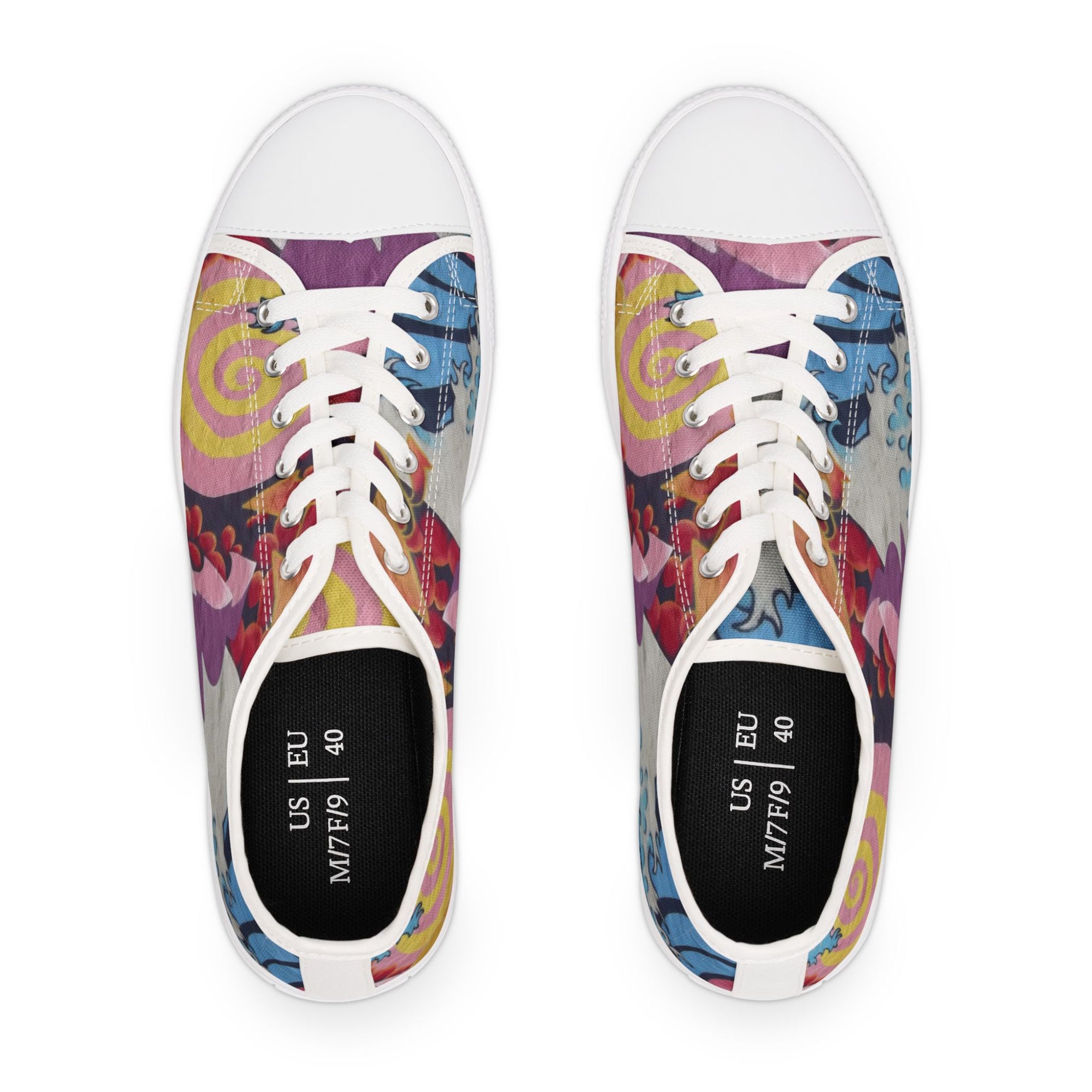 Urban Graffiti Art Pattern Women’s Low Top Canvas Sneakers